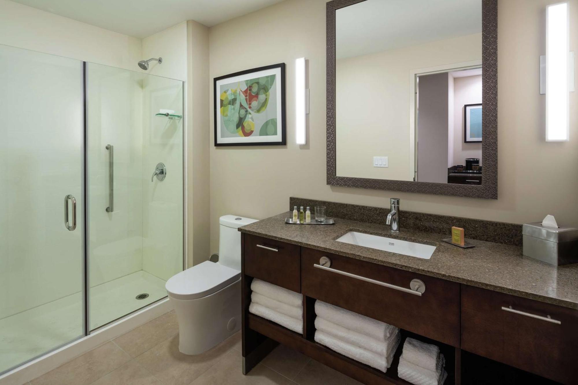 Hotel Doubletree By Hilton Miami Doral Sweetwater Esterno foto