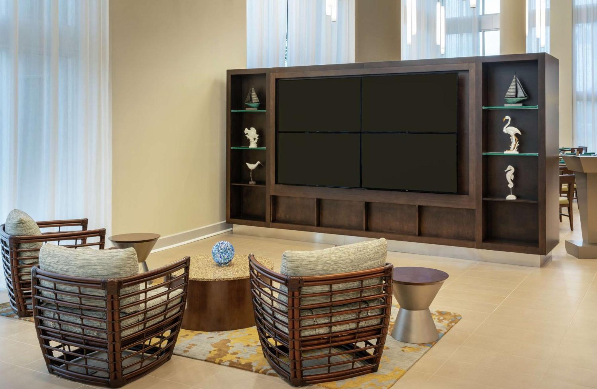 Hotel Doubletree By Hilton Miami Doral Sweetwater Esterno foto