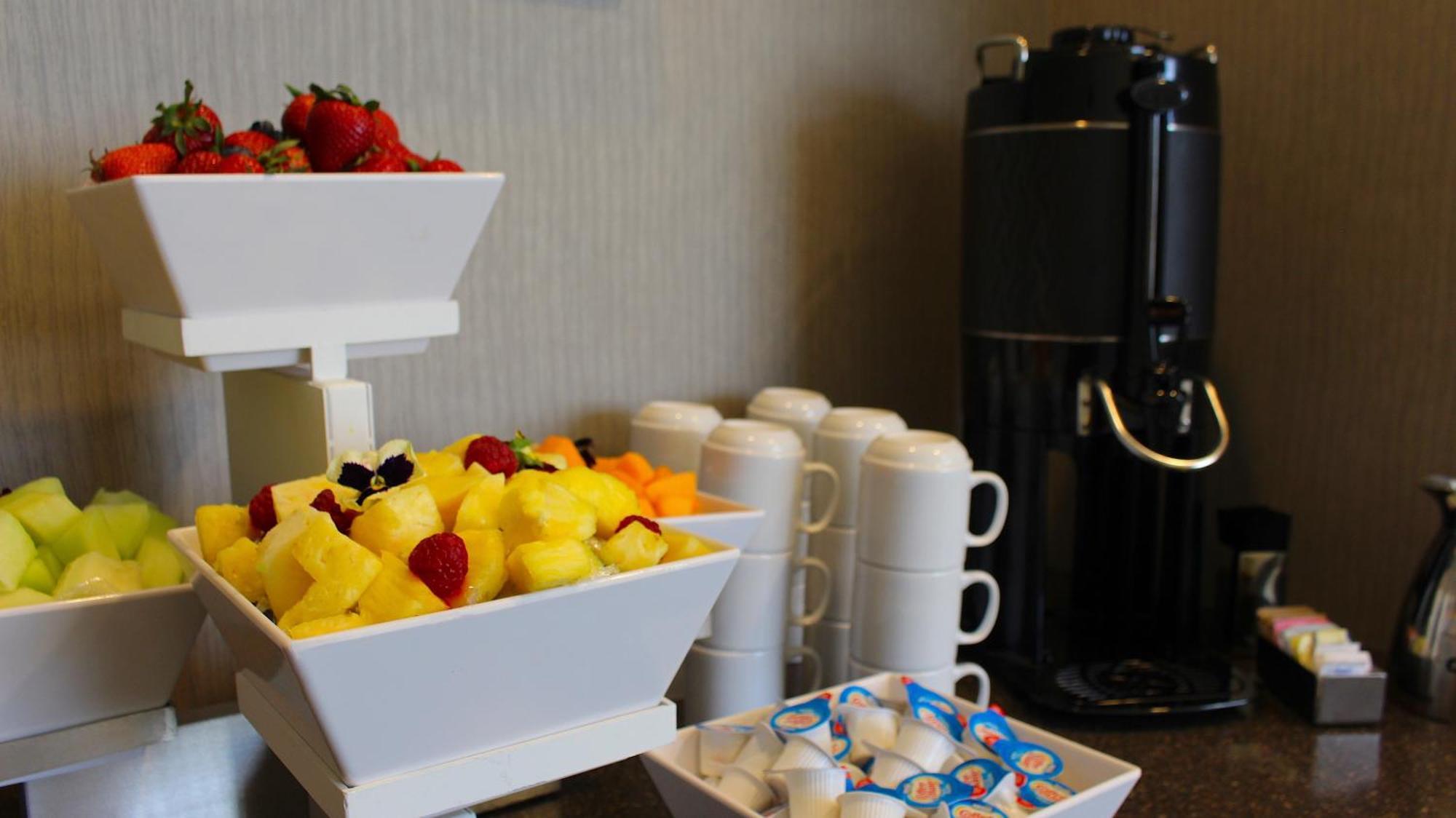 Hotel Doubletree By Hilton Miami Doral Sweetwater Esterno foto